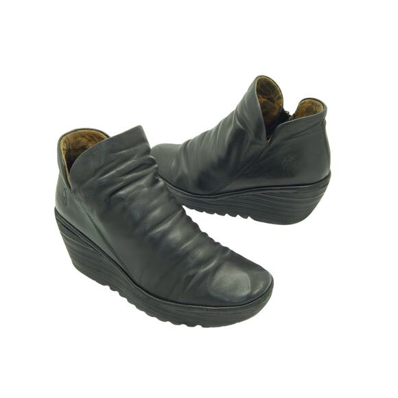 Fly London Black Leather Ankle Boots Size 39 - Picture 1 of 7